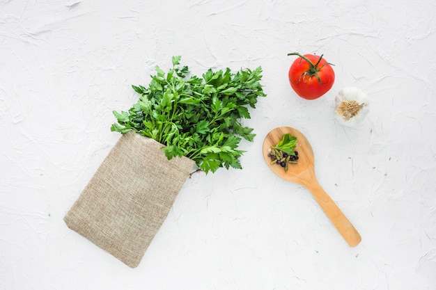 Foto grátis composição de ingredientes helathy moderna