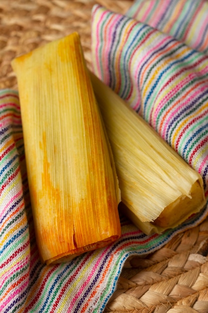 Composição de saborosos tamales tradicionais