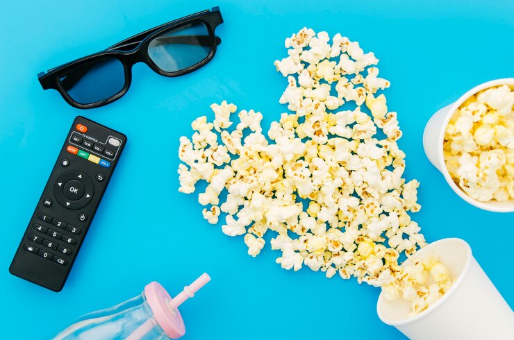 Foto grátis composição plana leiga de elementos de cinema