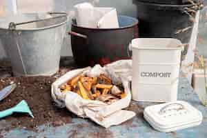 Foto grátis conceito de compostagem de natureza morta