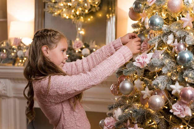 Conceito de decoração linda árvore de natal