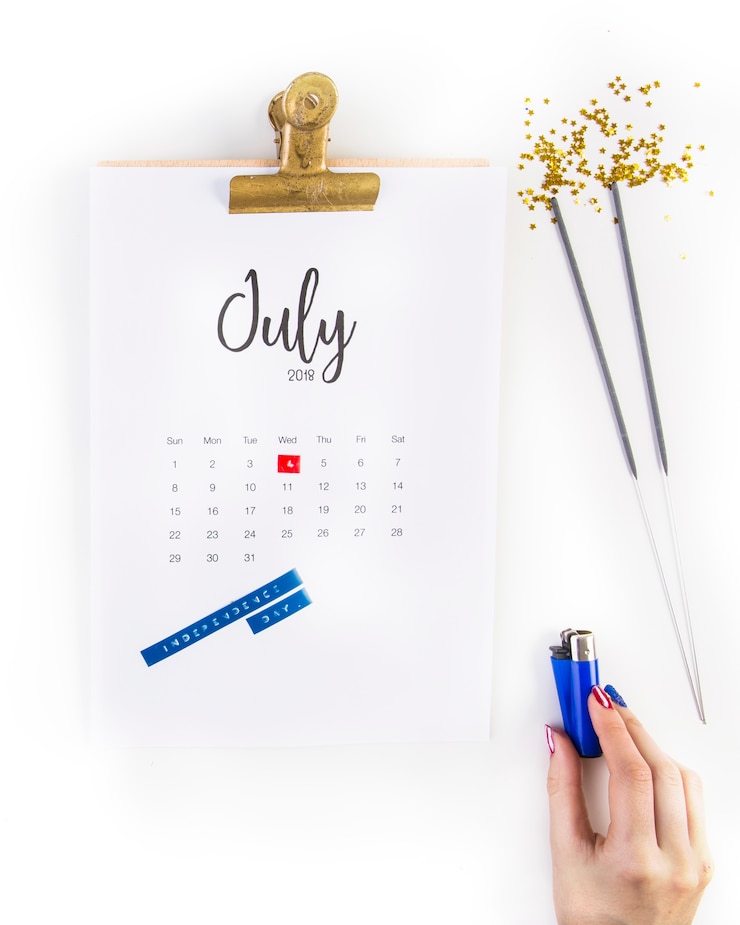 Foto grátis conceito de dia da independência dos eua com calendário