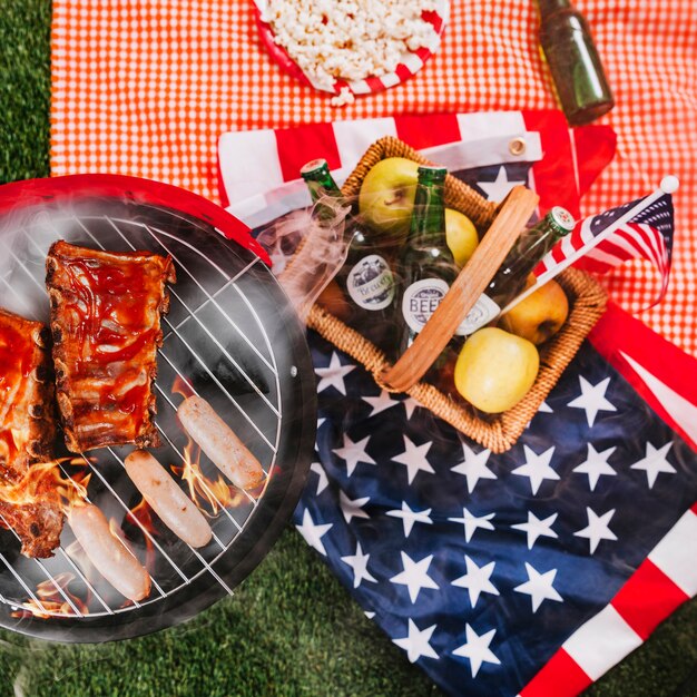 Conceito de dia da independência dos EUA com churrasco