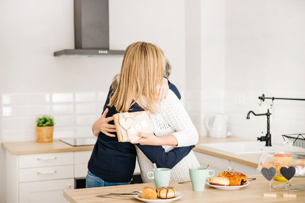 Foto grátis conceito de dia das mães com café da manhã