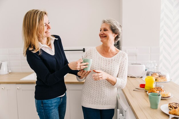 Conceito de dia das mães na cozinha