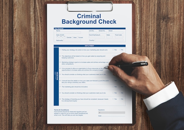 Foto grátis conceito de formulário de seguro de verificação de antecedentes criminais