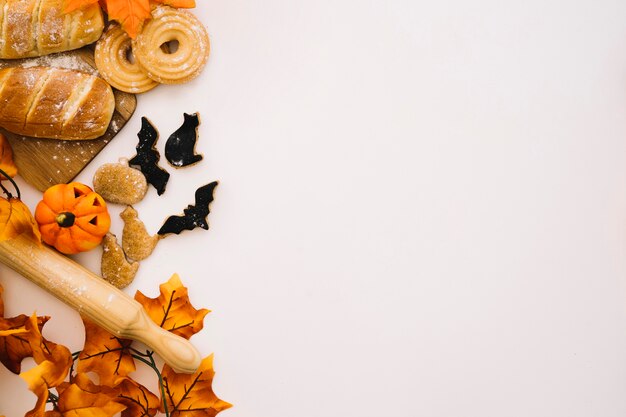 Conceito de Halloween com espaço à direita