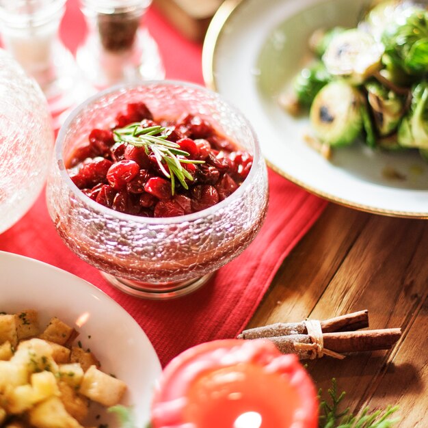 Conceito de mesa de jantar de família de Natal