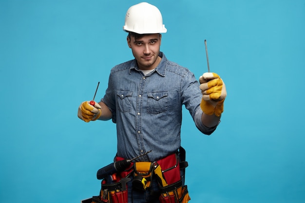 Foto grátis conceito de pessoas, equipamentos, construção e renovação.