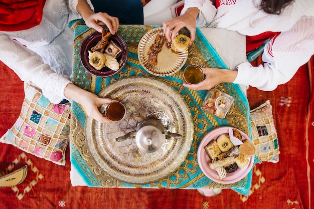 Conceito de Ramadã com comida e