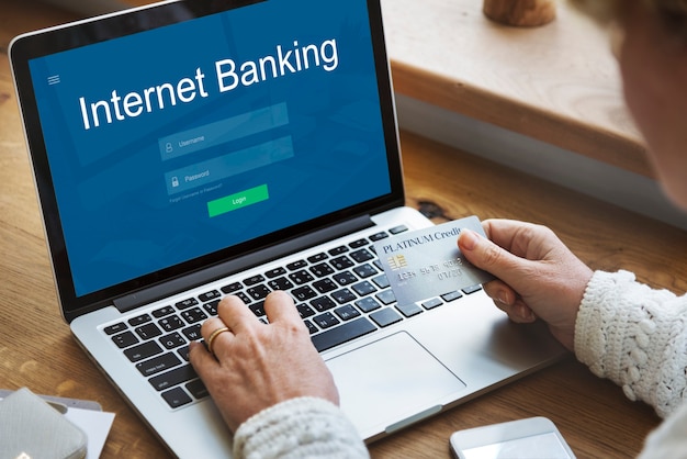 Foto grátis conceito de tecnologia de pagamento online de internet banking