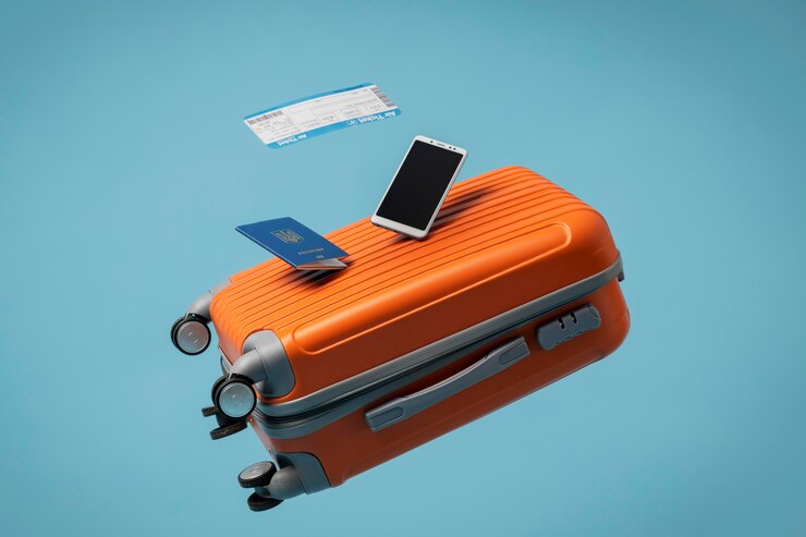 Foto grátis conceito de viagem com bagagem e passaporte