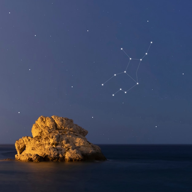 Constelação de Virgem em uma bela noite estrelada