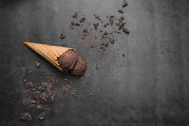 Copie-espaço sorvete no cone
