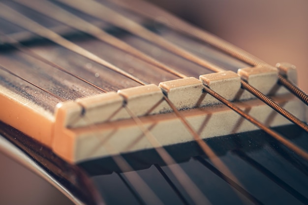 Foto grátis cordas em um tiro macro de violão clássico