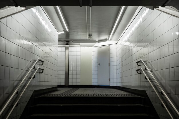 Corredor de um metrô