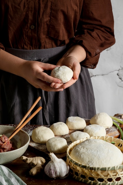 Foto grátis cozinhar comida japonesa