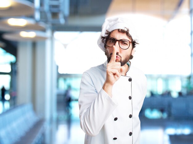 cozinheiro chefe louco expressão de raiva