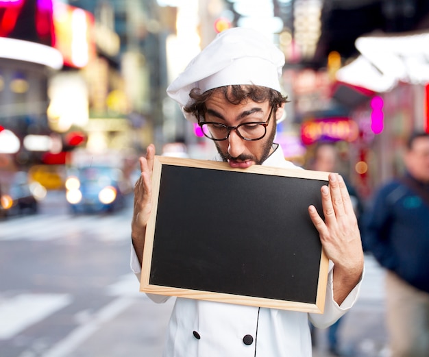 Cozinheiro chefe louco expressão preocupada