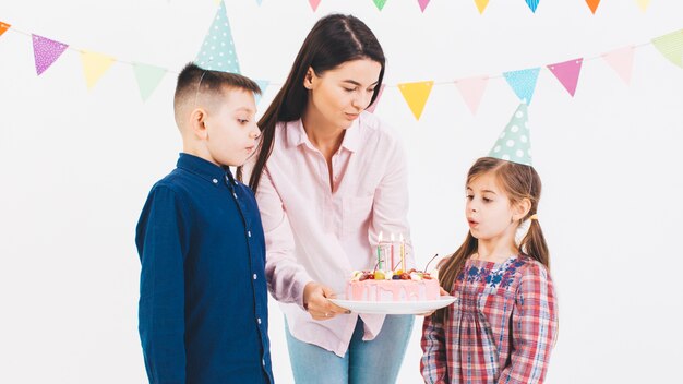 Crianças, celebrando, aniversário