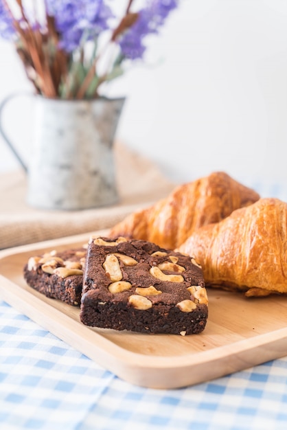 Croissants e brownies