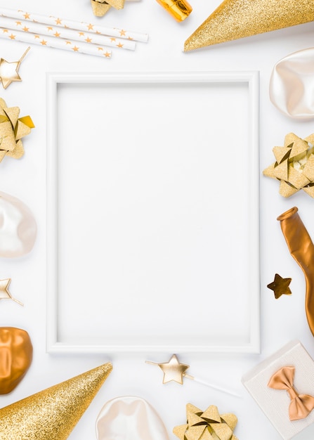 Foto grátis decoração de aniversário com fundo branco