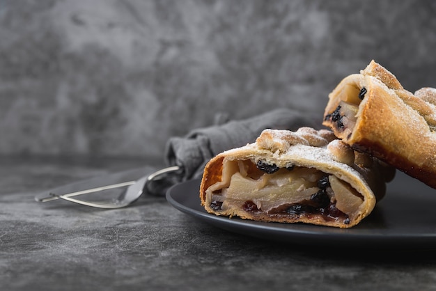 Deliciosa pastelaria close-up em um prato