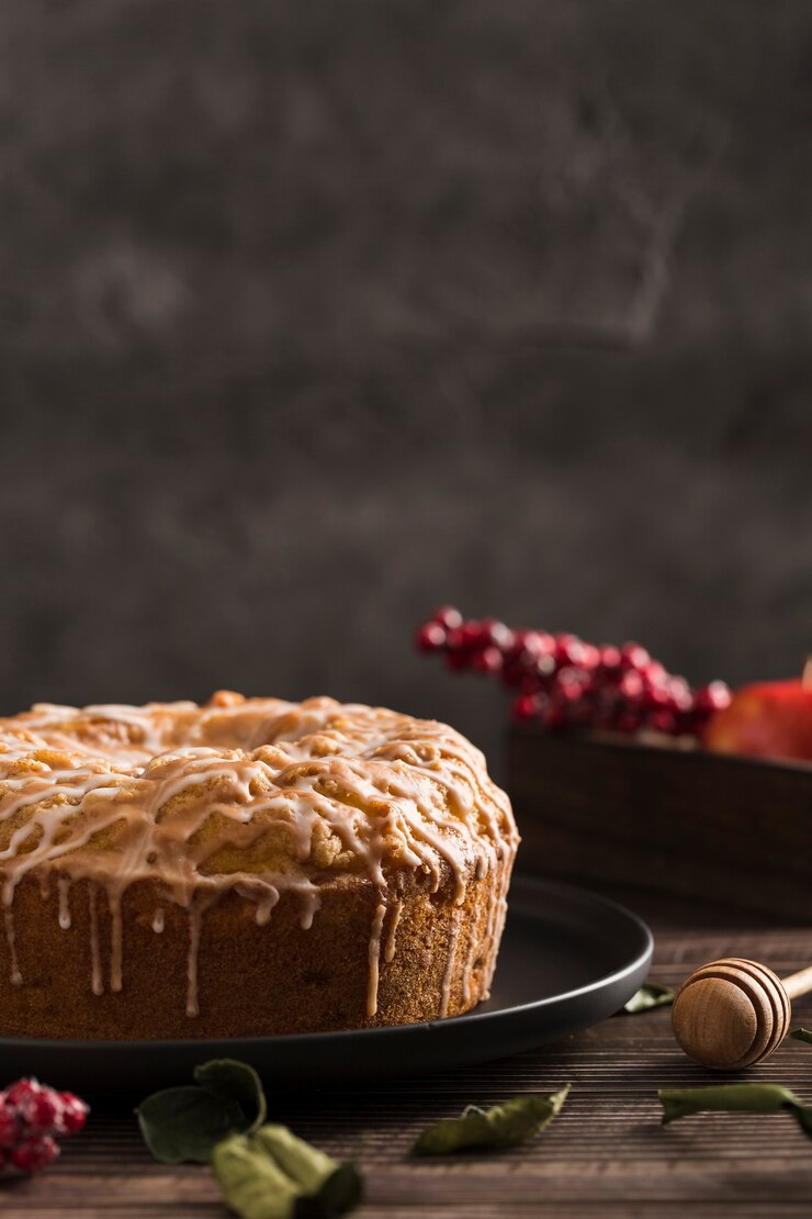 Foto grátis delicioso bolo artesanal de close-up em um prato