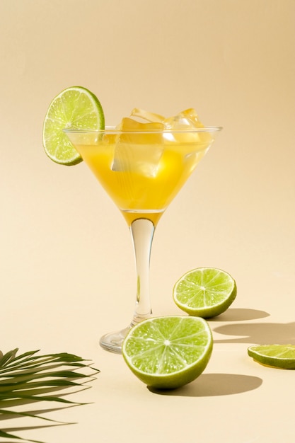 Delicioso coquetel de daiquiri com limão