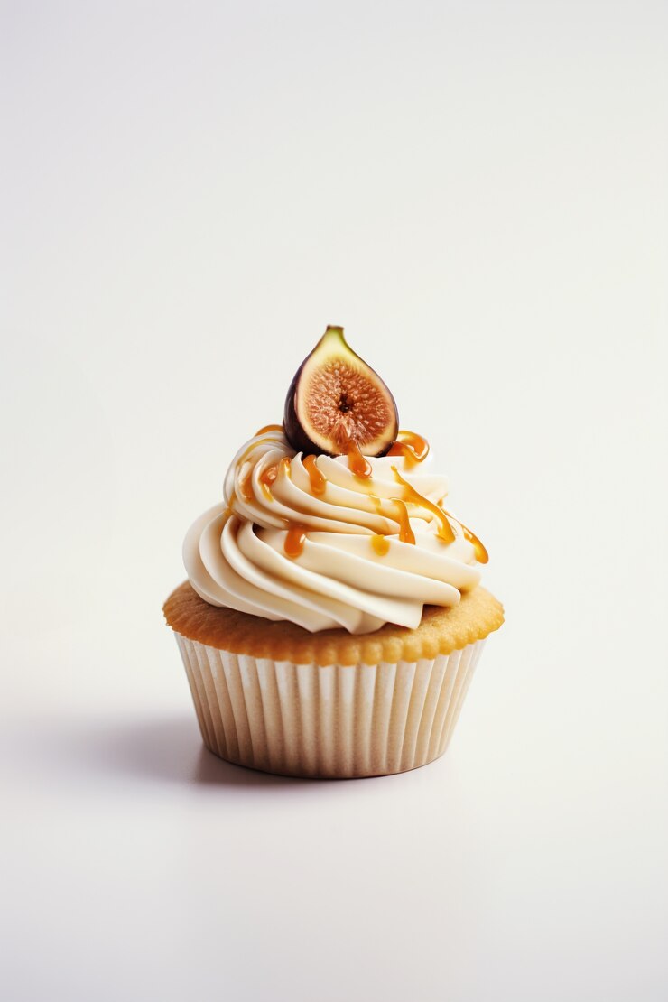 Foto grátis delicioso cupcake com figo fresco