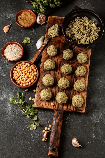 Delicioso falafel judeu com vista de cima