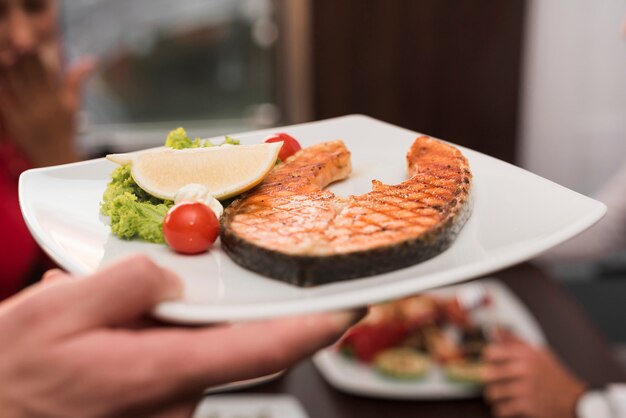 Delicioso prato em um restaurante