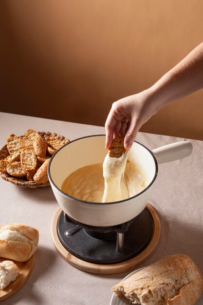 Deliciosos petiscos de queijo derretido