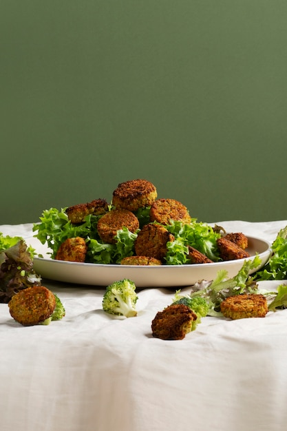 Foto grátis deliciosos pratos de vegetais ainda vida