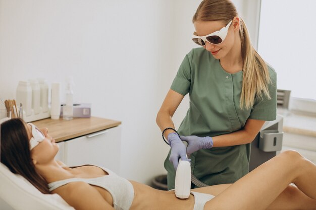 Depilação a laser, terapia de remoção de cabelo