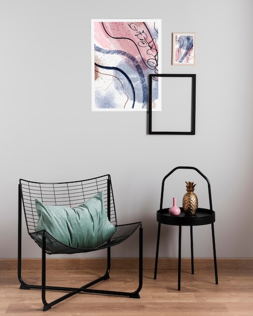 Design de interiores de alto ângulo com moldura fotográfica