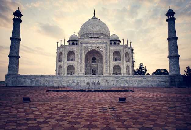 Foto grátis destino de viagem indiano lindo atraente