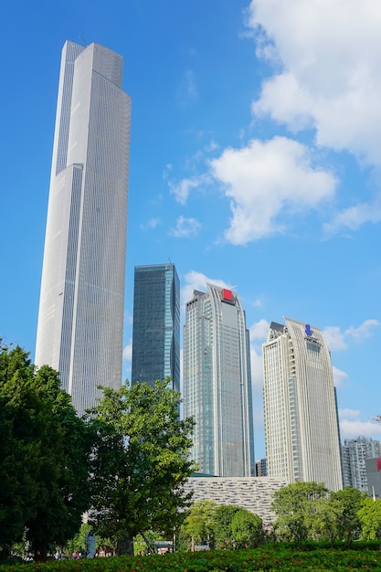 Destino turístico famoso fundo céu azul