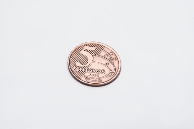 Foto grátis dinheiro - moedas brasileiras - 5 centavos