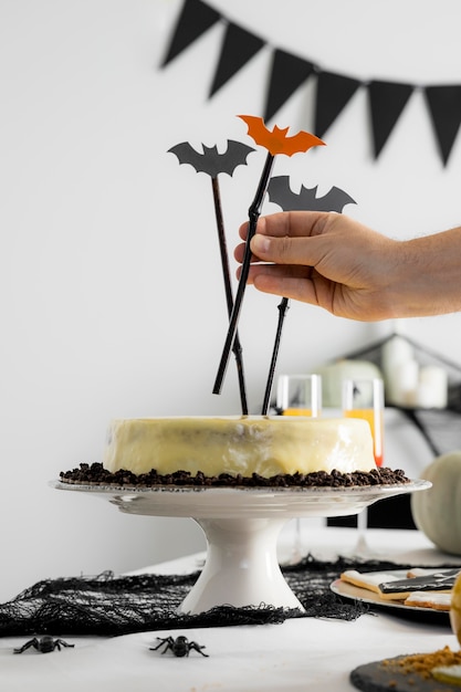 Foto grátis diversidade de guloseimas para evento de halloween