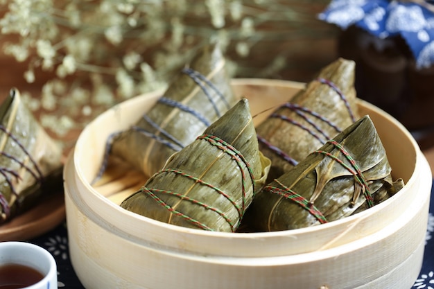 Dragon boat festival dumplings de arroz e vinho realgar