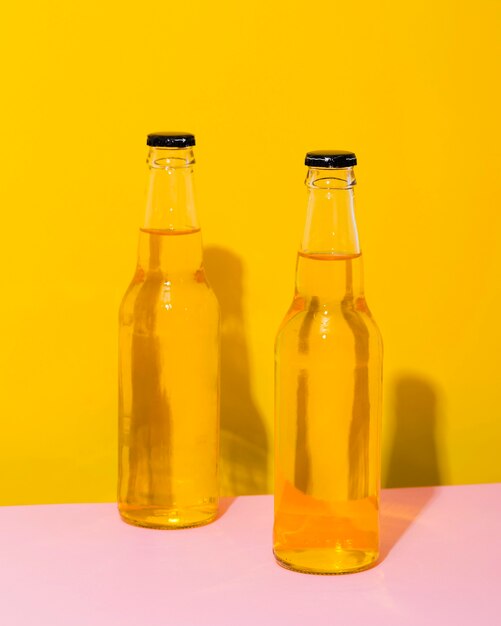 Duas garrafa de cerveja