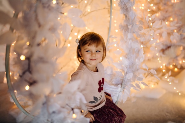 Duas irmãs posando para foto durante a sessão de fotos de família