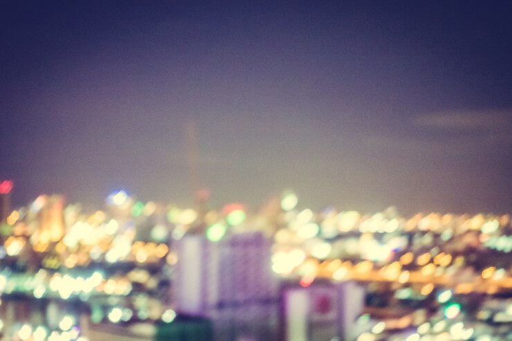 Foto grátis edifícios iluminados na noite