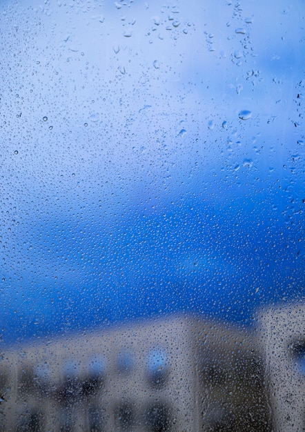 Foto grátis efeito de chuva no meio urbano