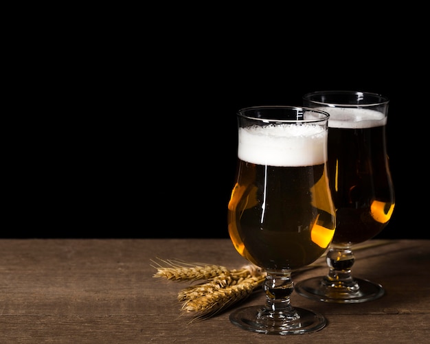 Embalagem de vidro com cerveja