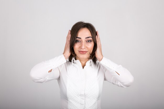 Emoções femininas no estúdio