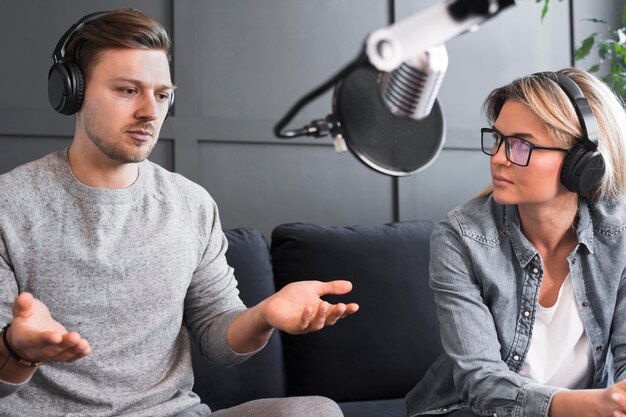 Entrevista de jornalismo de alto ângulo