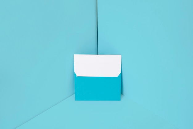 Envelope azul