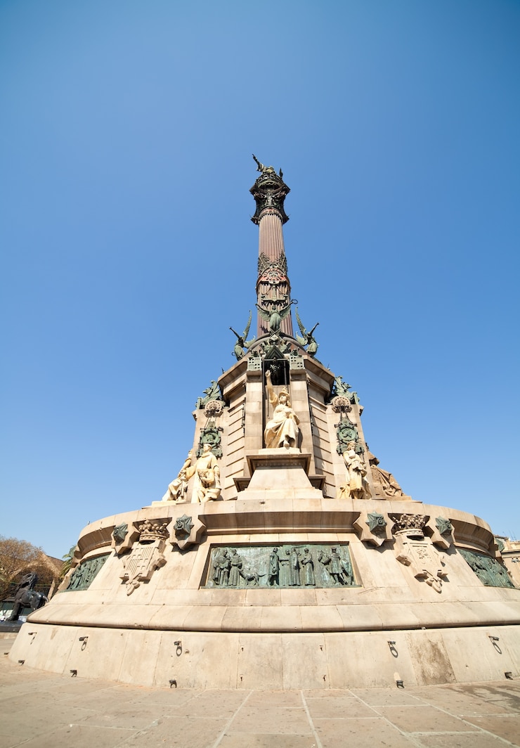 Foto grátis estátua de cristóvão colombo